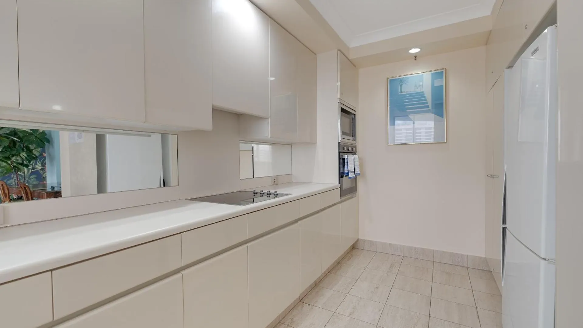 Apartment Stylish 1Br Beachside Escape - Heart Of Gold Coast